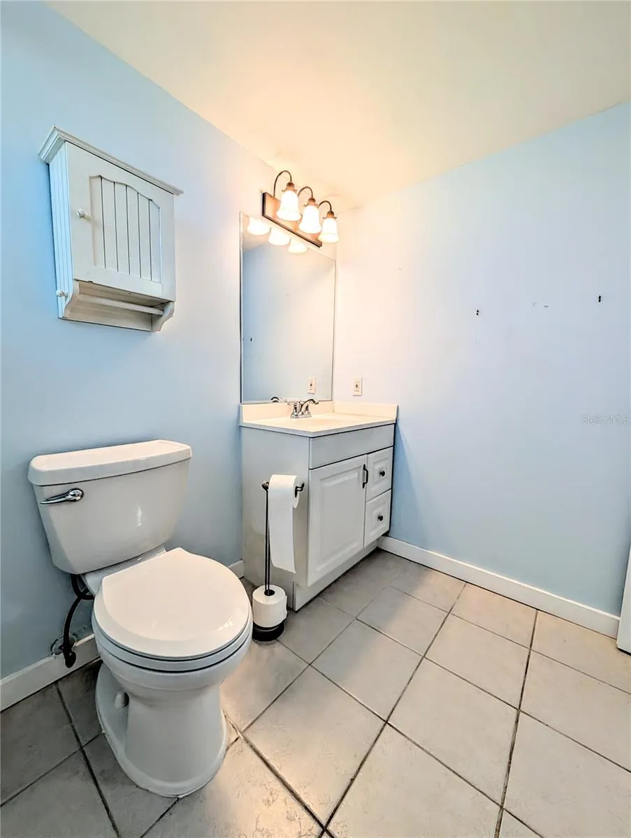 2008 CANAL DRIVE #M3 Bradenton, FL 34207