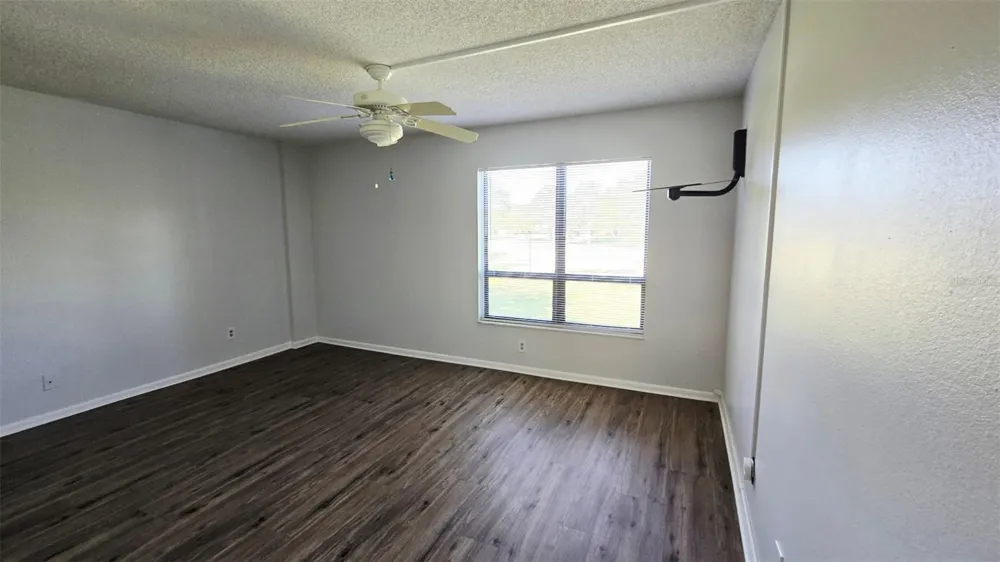 13626 GREENFIELD DRIVE #201 Tampa, FL 33618