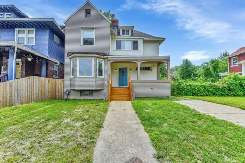 322 King Street