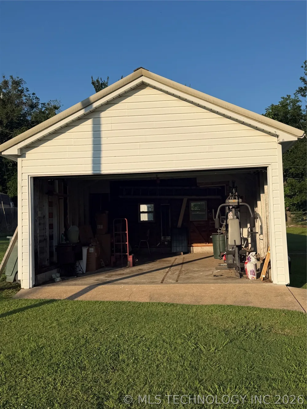 501 E Ada Wilburton, OK 74578