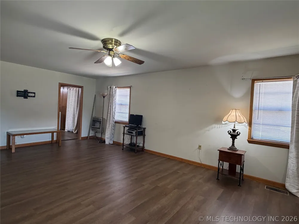 501 E Ada Wilburton, OK 74578