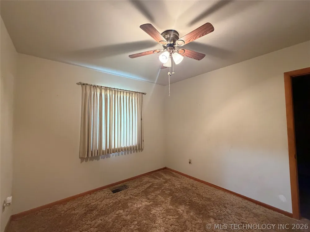 501 E Ada Wilburton, OK 74578