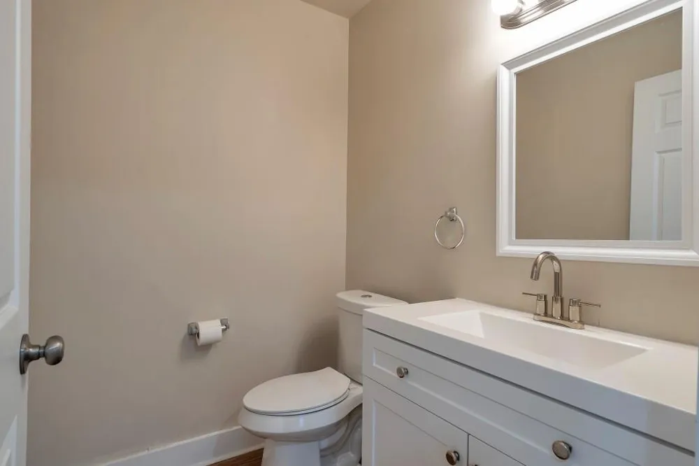 116 Little Lane Lula, GA 30554