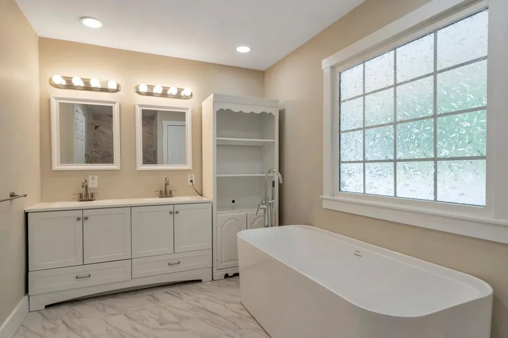 116 Little Lane Lula, GA 30554