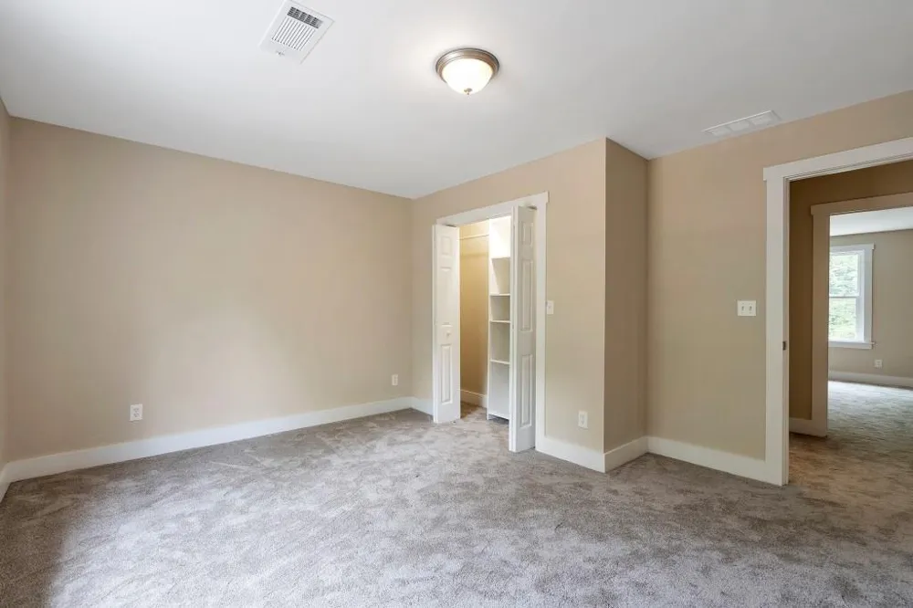 116 Little Lane Lula, GA 30554