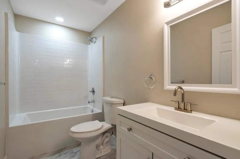 116 Little Lane Lula, GA 30554