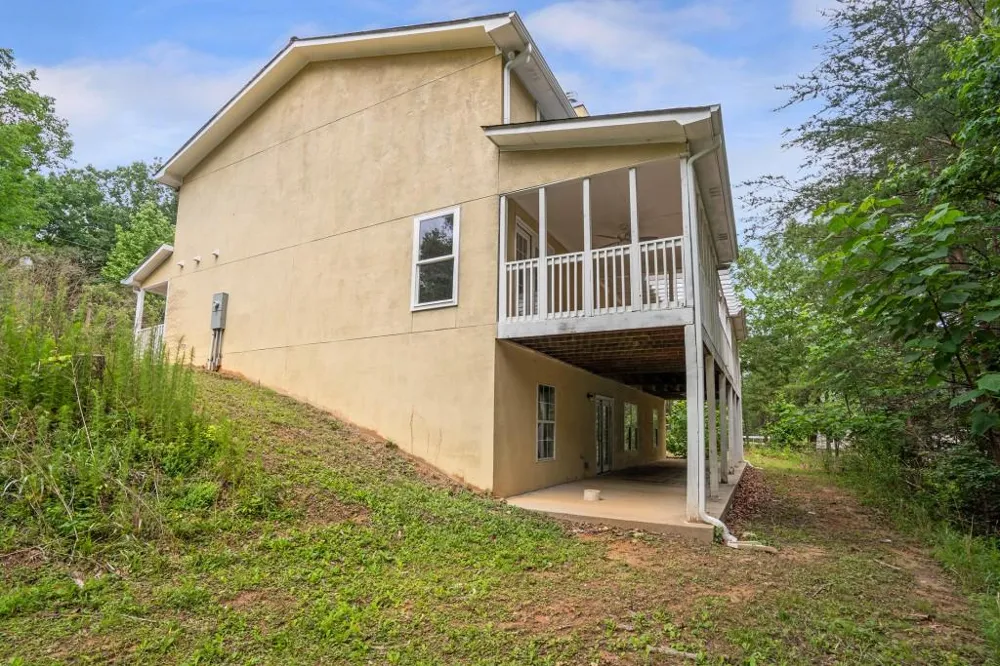116 Little Lane Lula, GA 30554