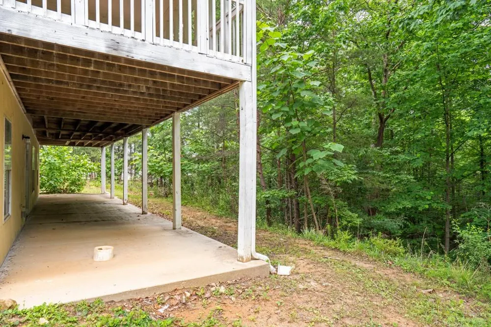 116 Little Lane Lula, GA 30554