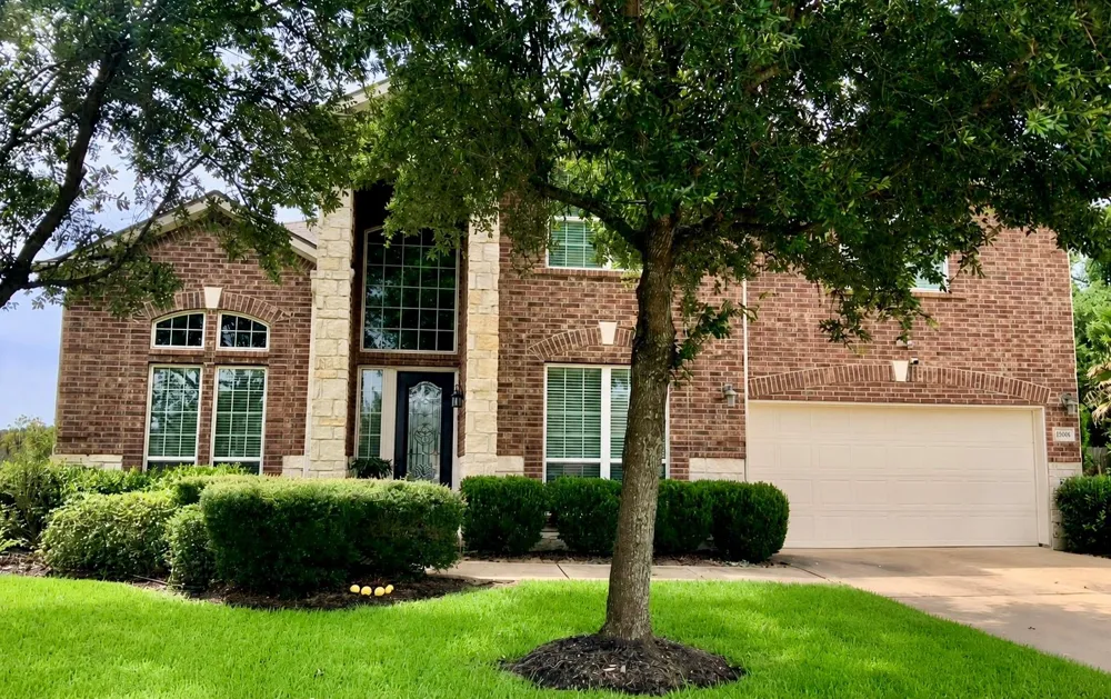 13606 Cotton Court Mont Belvieu, TX 77523