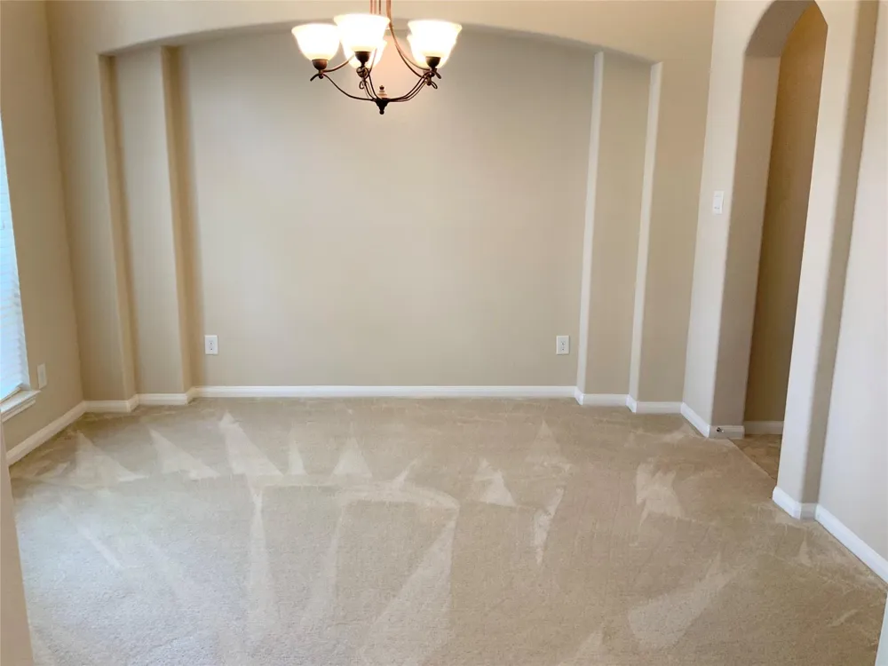 13606 Cotton Court Mont Belvieu, TX 77523