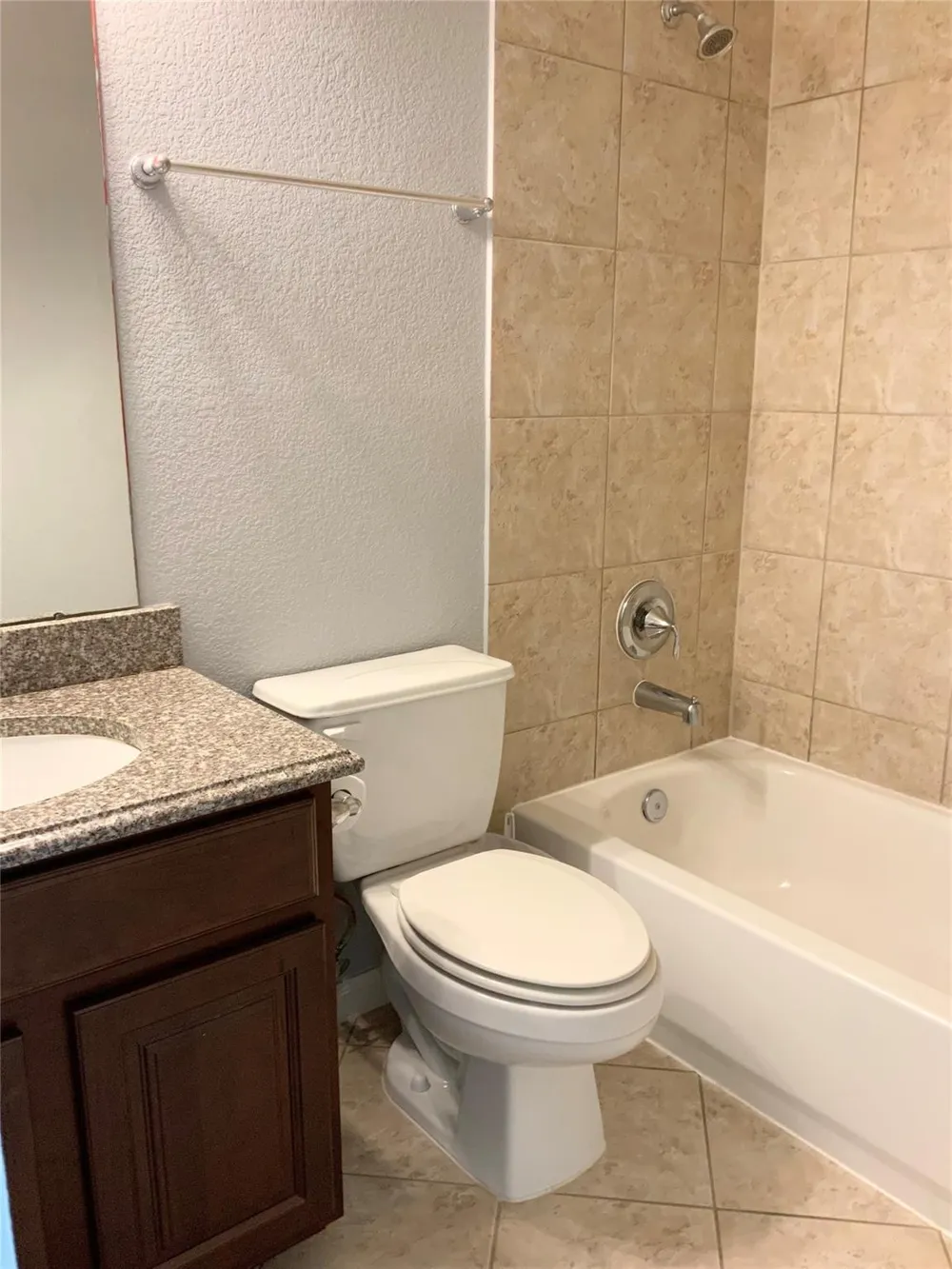 13606 Cotton Court Mont Belvieu, TX 77523