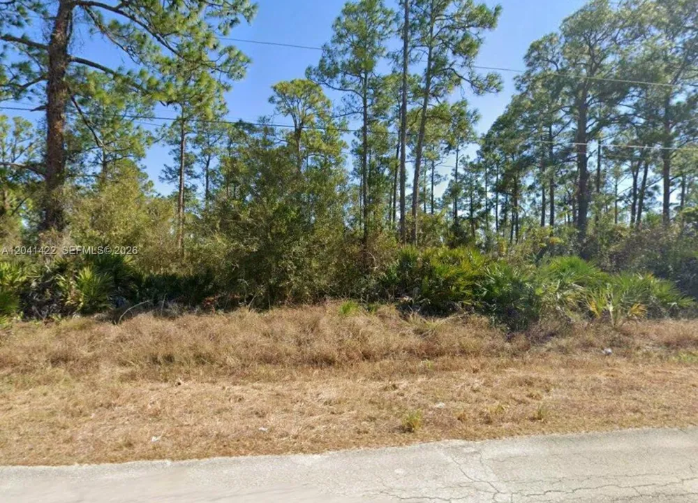 1012 Henry Ave. Lehigh Acres, FL 33972