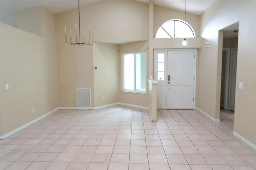 4304 BARRET AVENUE Plant City, FL 33566