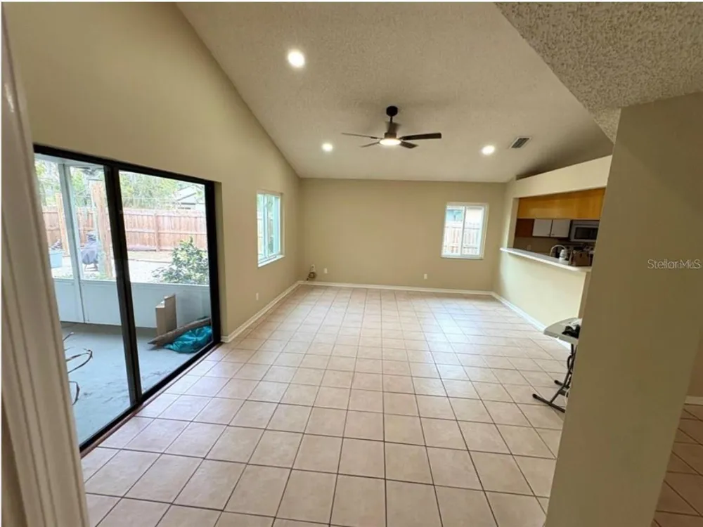 4304 BARRET AVENUE Plant City, FL 33566