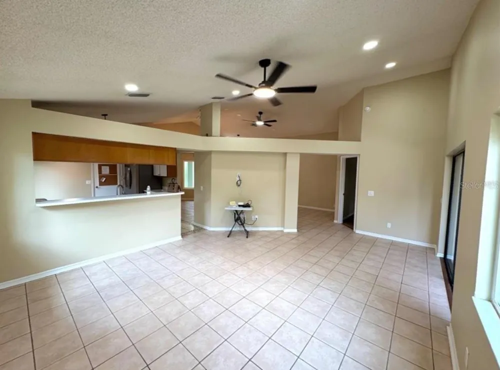 4304 BARRET AVENUE Plant City, FL 33566