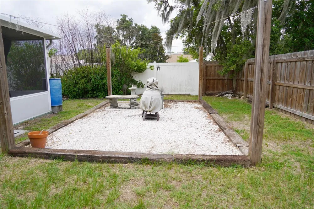4304 BARRET AVENUE Plant City, FL 33566