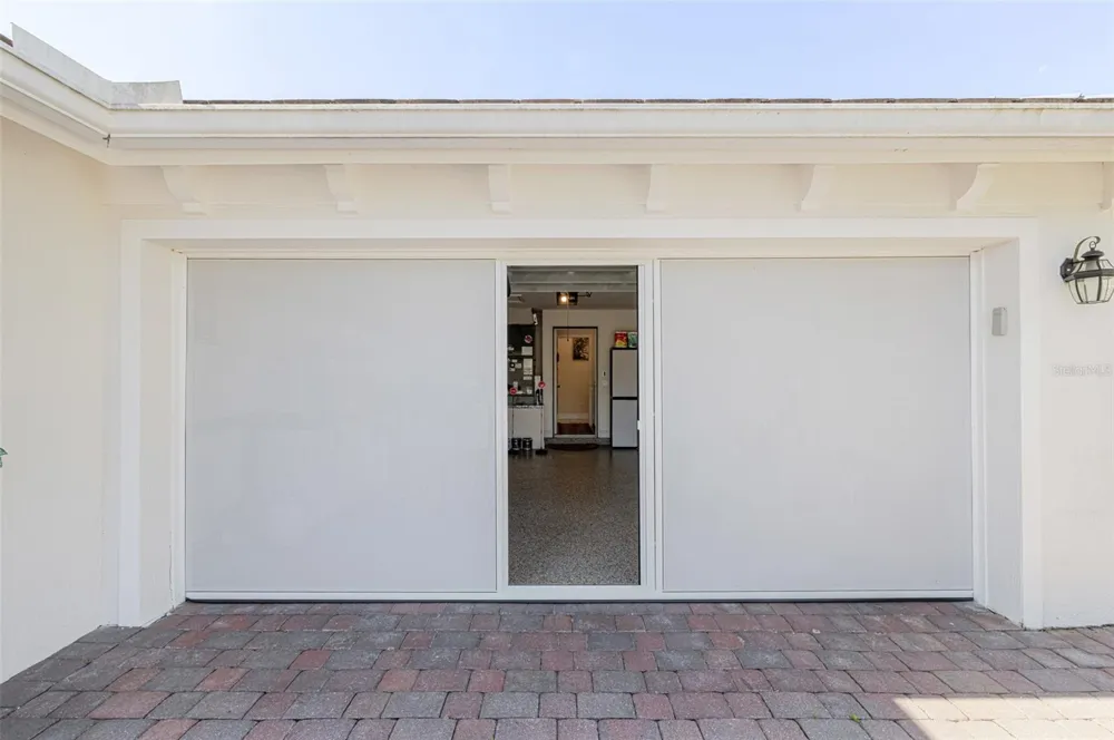 2305 SUMMERSWEET DRIVE Alva, FL 33920