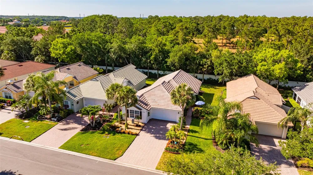 2305 SUMMERSWEET DRIVE Alva, FL 33920