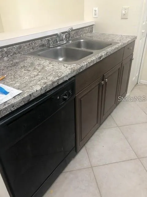 1735 FLUORSHIRE DRIVE Brandon, FL 33511