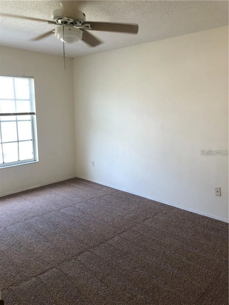1735 FLUORSHIRE DRIVE Brandon, FL 33511