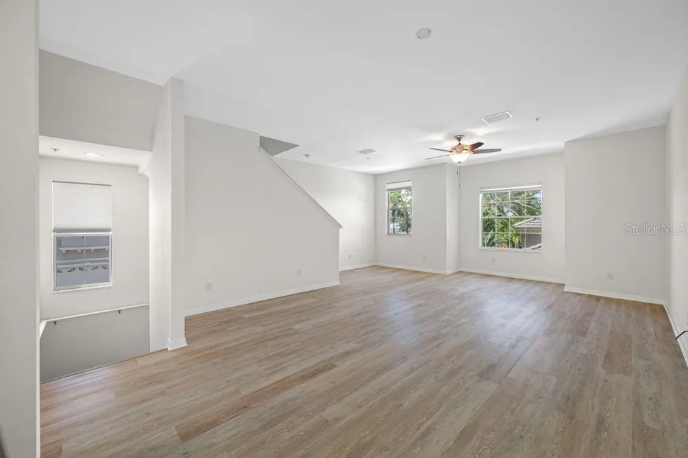 7125 102ND LANE Seminole, FL 33772