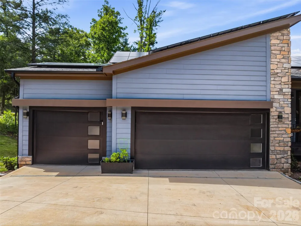 11 Timber Hill Drive Leicester, NC 28748