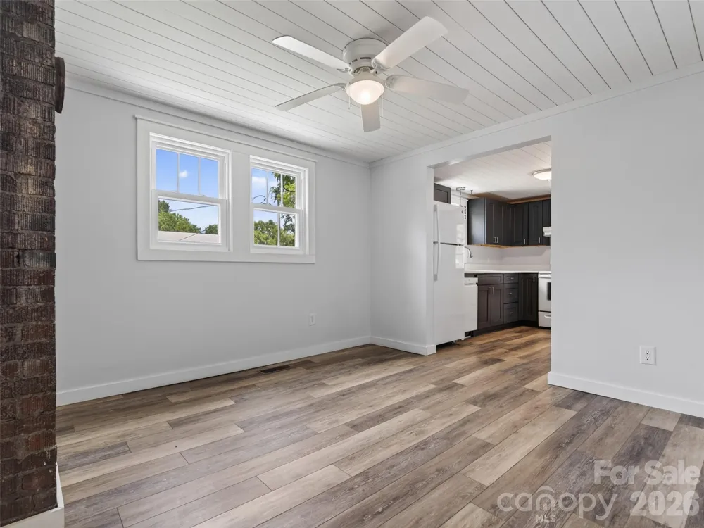 250 Oakdale Street Brevard, NC 28712