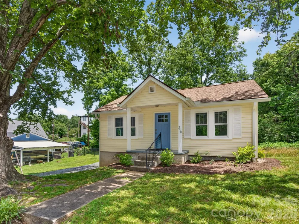 250 Oakdale Street Brevard, NC 28712