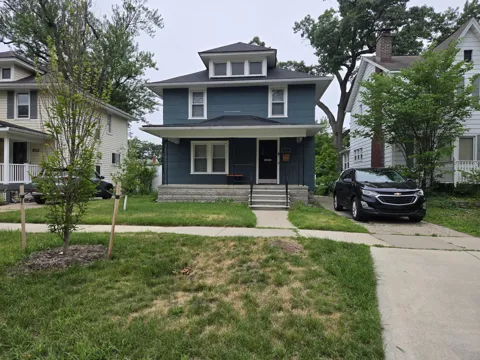 917 Forestdale Road