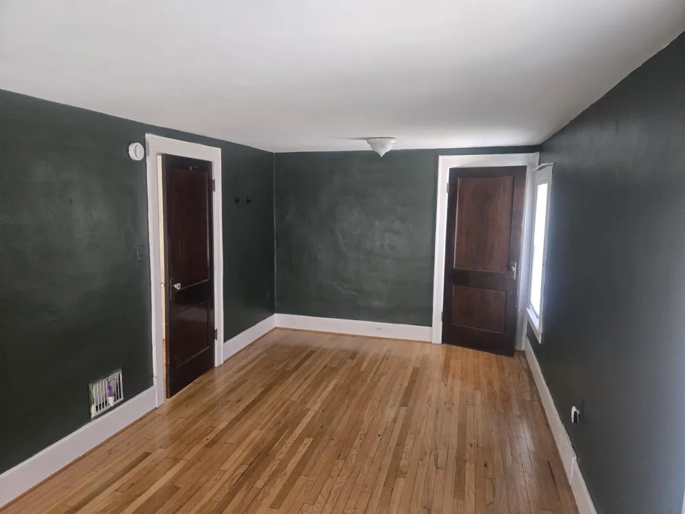 917 Forestdale Road Royal Oak, MI 48067