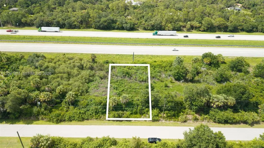 SNUG ST North Port, FL 34286