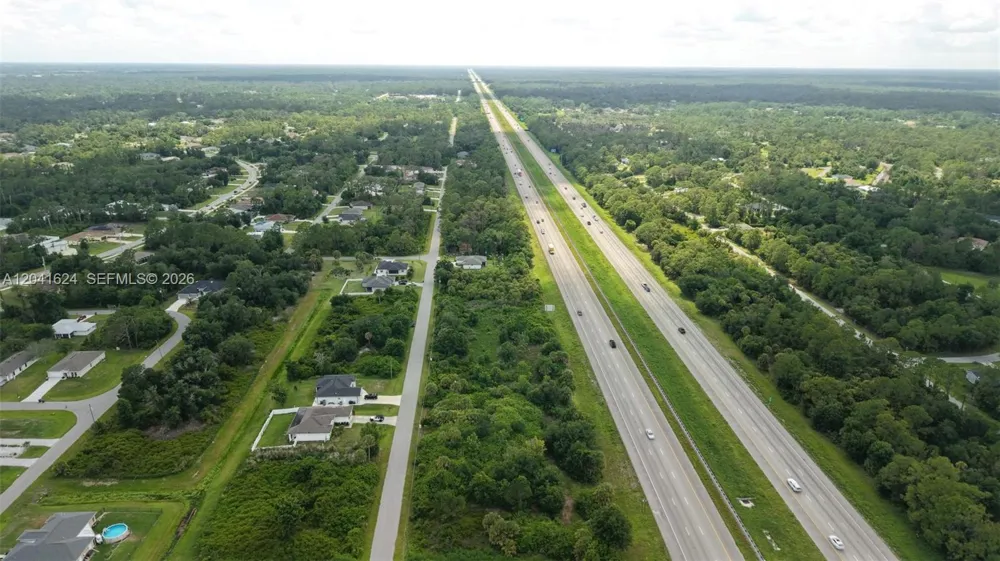 SNUG ST North Port, FL 34286