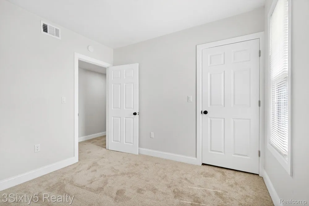 14 Myrtle Street River Rouge City, MI 48218