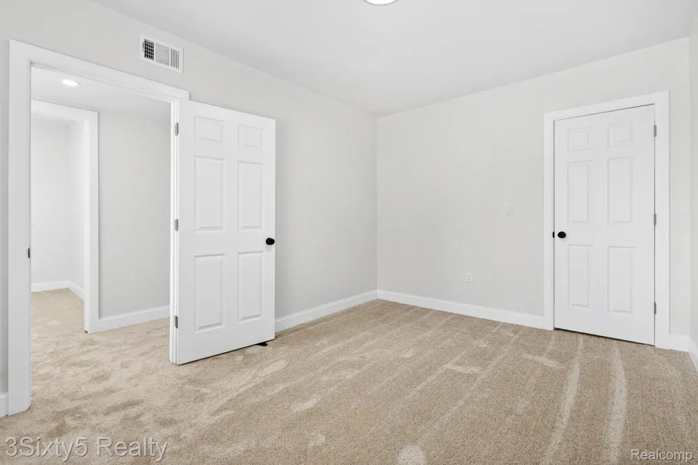 14 Myrtle Street River Rouge City, MI 48218
