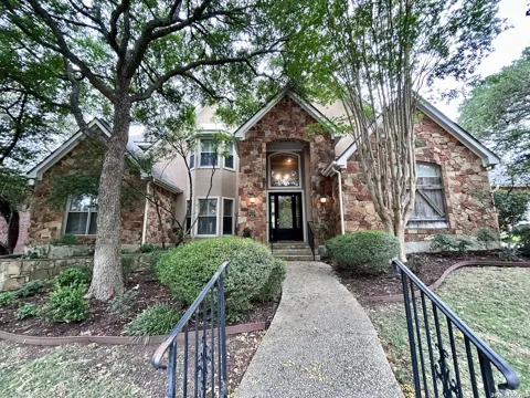 17323 Fountain Bluff Drive