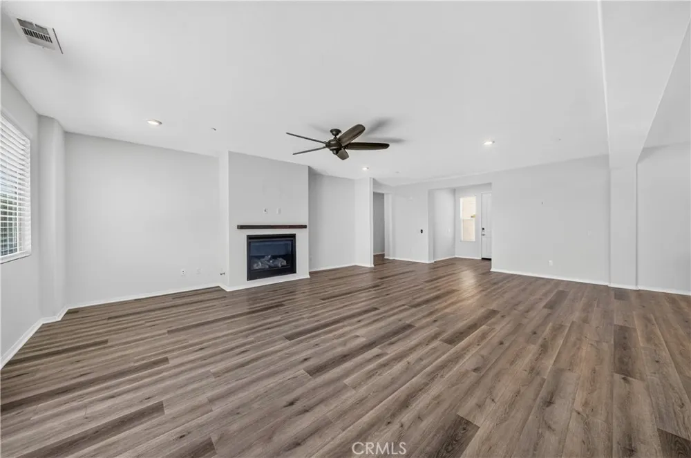9019 Black Thorn Street Jurupa Valley, CA 92509