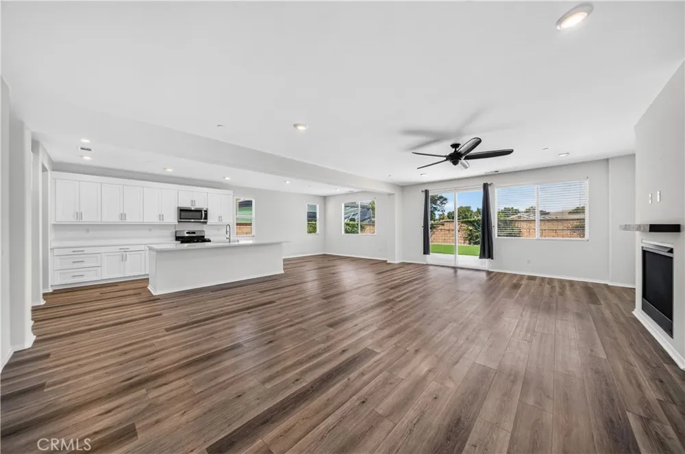 9019 Black Thorn Street Jurupa Valley, CA 92509