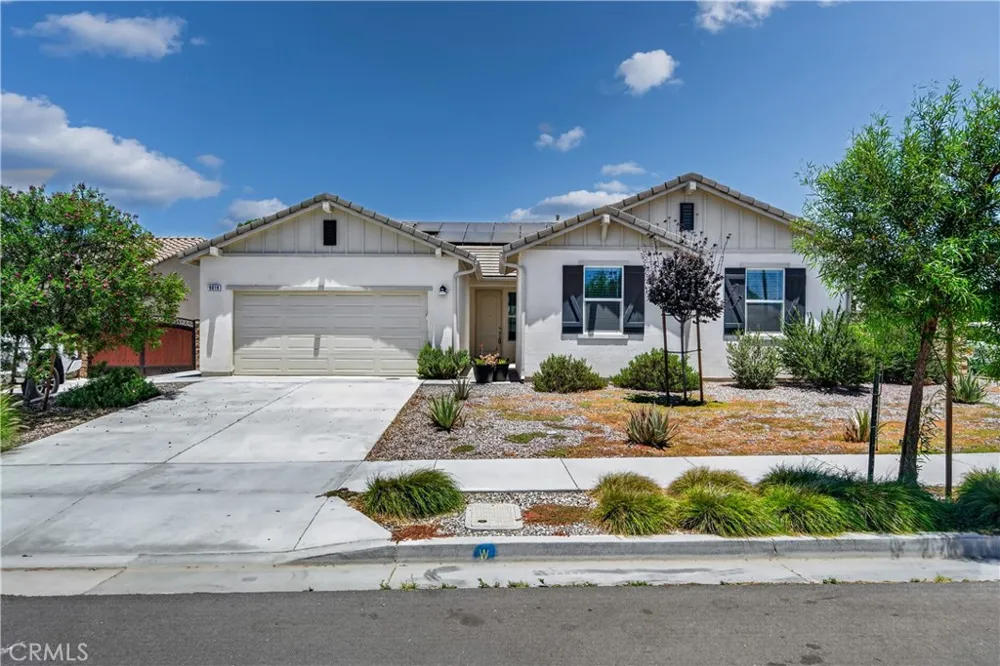 9019 Black Thorn Street Jurupa Valley, CA 92509