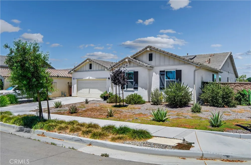 9019 Black Thorn Street Jurupa Valley, CA 92509