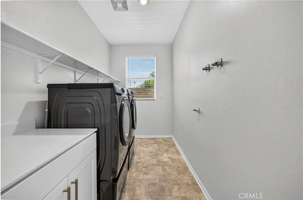9019 Black Thorn Street Jurupa Valley, CA 92509