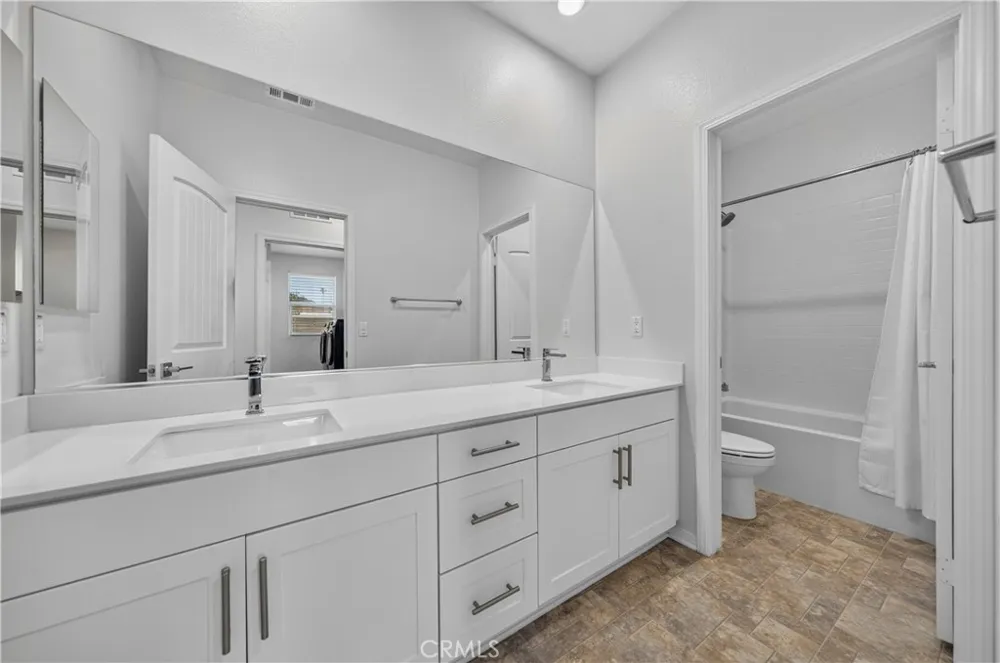 9019 Black Thorn Street Jurupa Valley, CA 92509