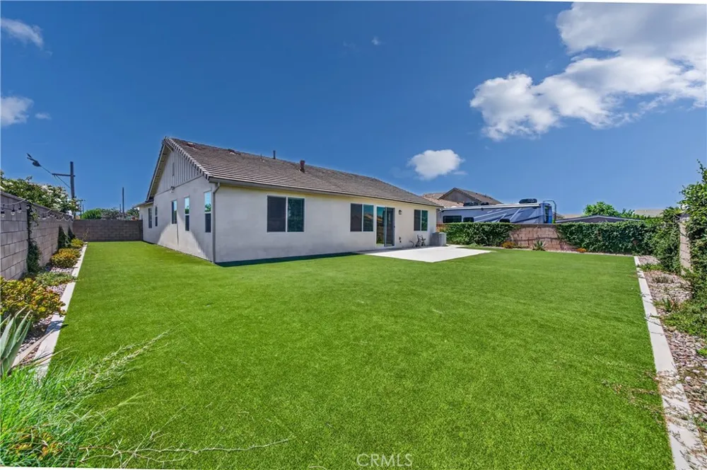 9019 Black Thorn Street Jurupa Valley, CA 92509