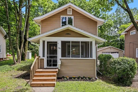 320 Trimble Avenue