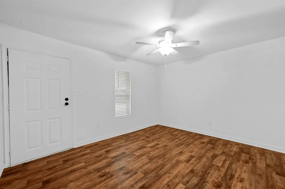105 Short Street Farmersville, TX 75442