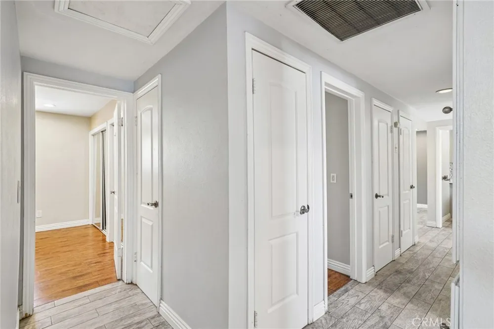 17316 Hawthorne Avenue Fontana, CA 92335