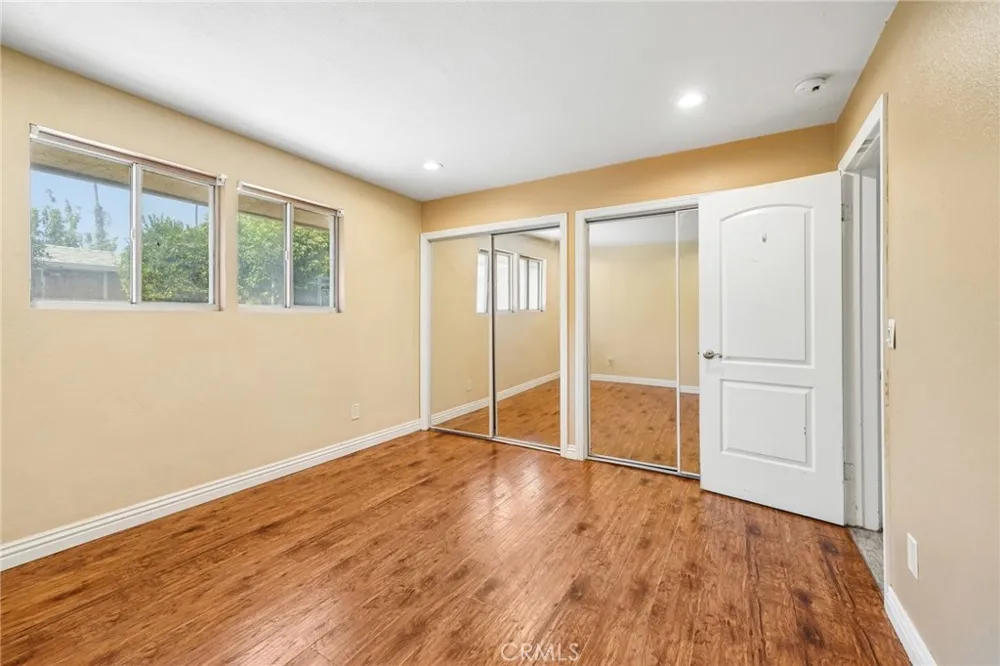 17316 Hawthorne Avenue Fontana, CA 92335