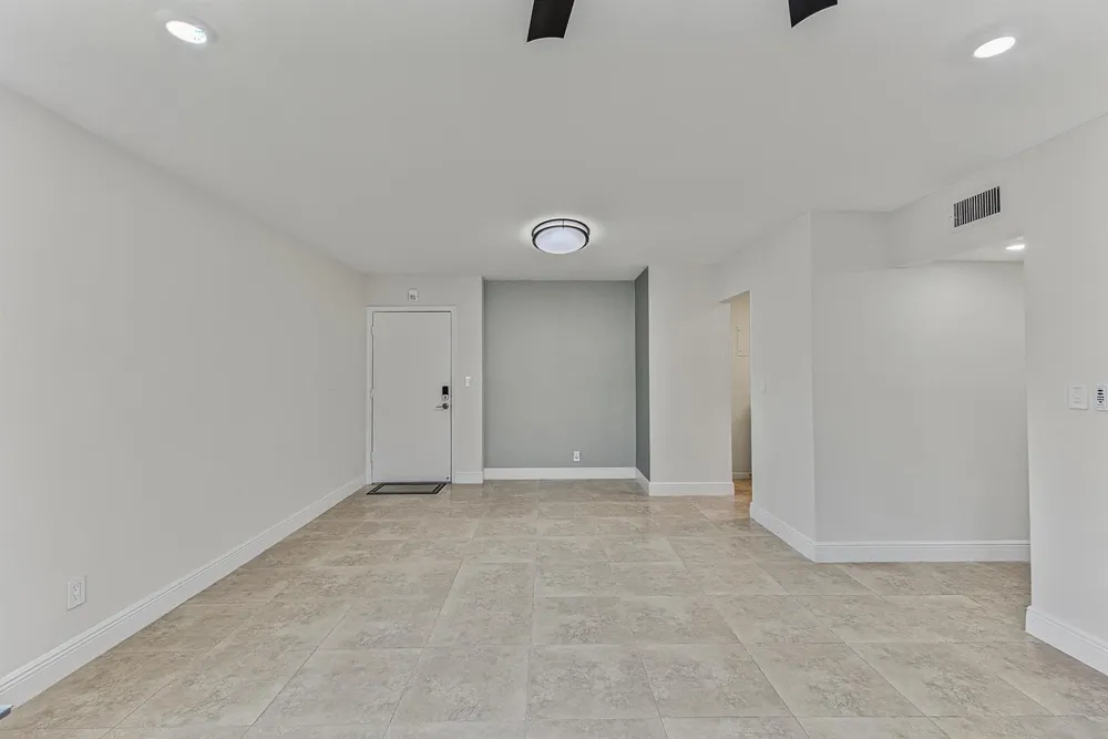 9 NE 19th Court #C112 Wilton Manors, FL 33305