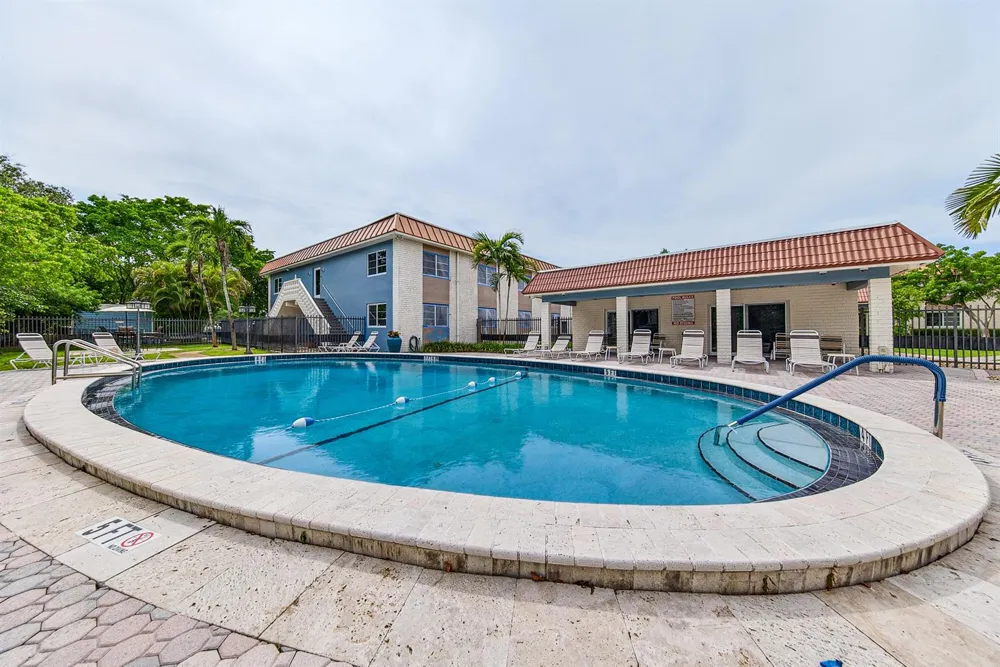 9 NE 19th Court #C112 Wilton Manors, FL 33305