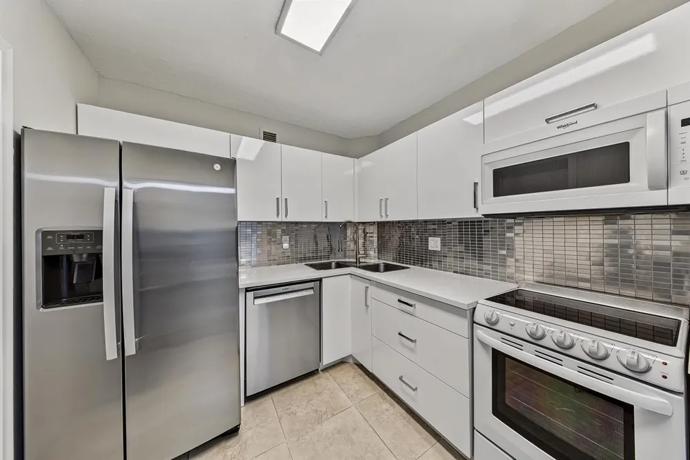 9 NE 19th Court #C112 Wilton Manors, FL 33305