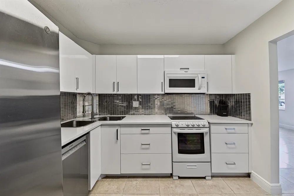 9 NE 19th Court #C112 Wilton Manors, FL 33305